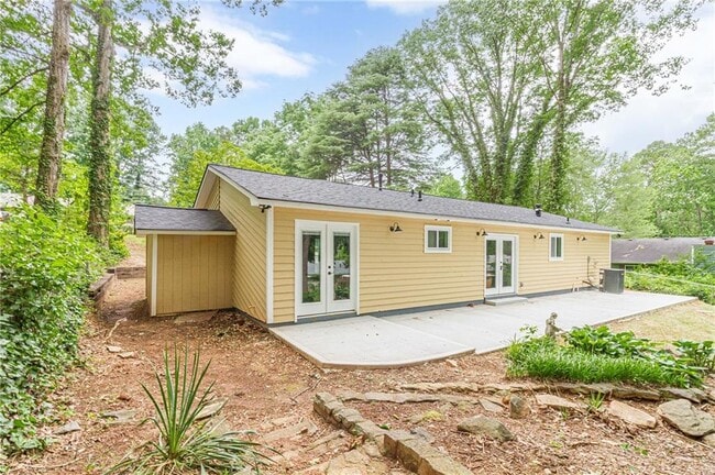 Building Photo - 1540 Spender Dr