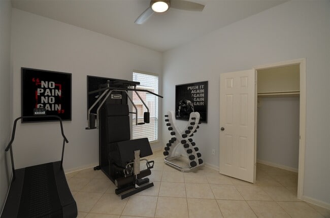 Building Photo - 3910 Jade Cove Ln