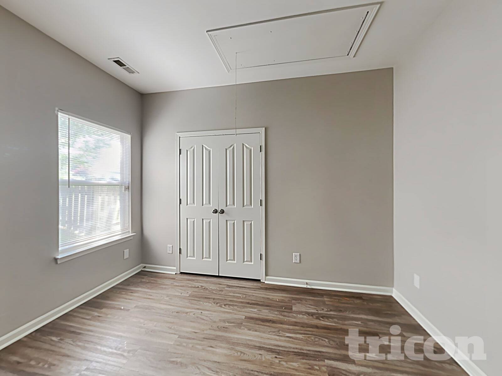 Building Photo - 1032 Garrison Rd