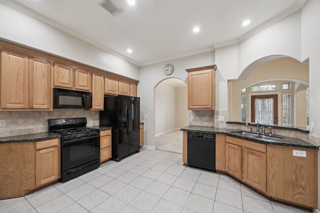 Building Photo - 13507 Brookbluff Ln