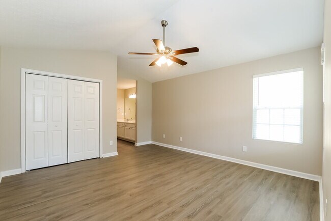 Building Photo - 1060 Navaho Trail