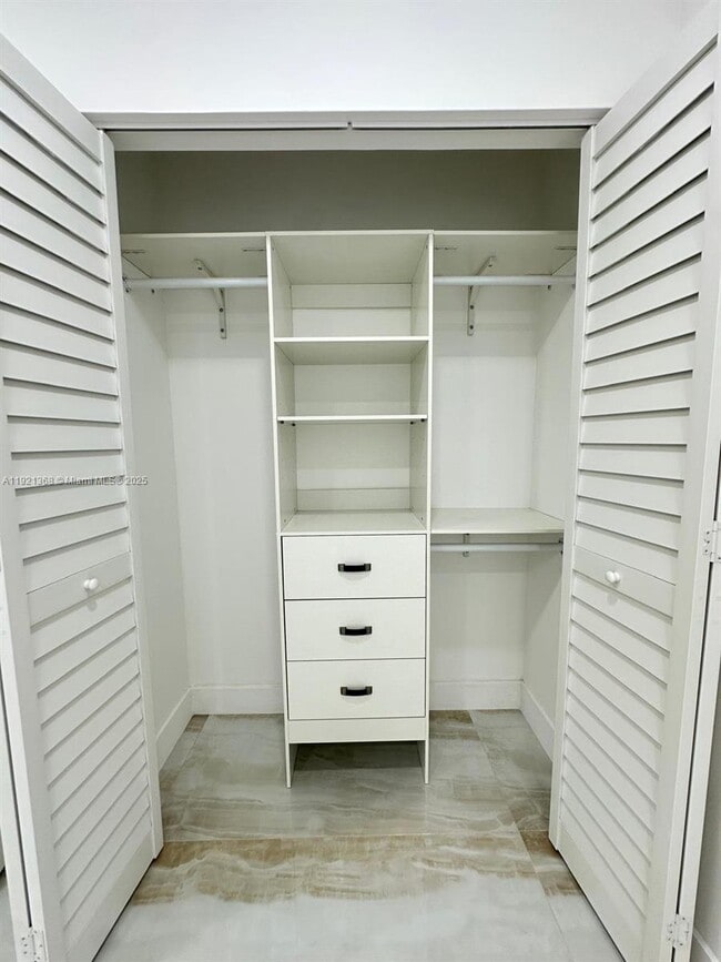 Building Photo - 19823 SW 119th Ct