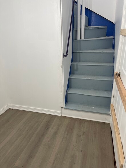 Bonus space closet/ office - 326 Cottage Grove Rd