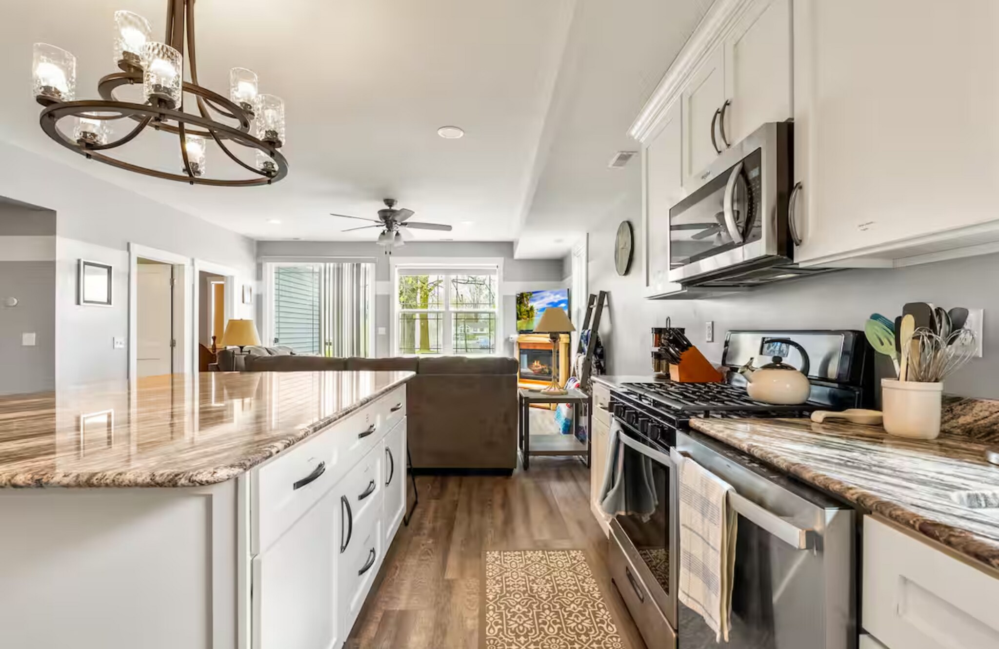 Building Photo - 9821 N Marine Key Dr