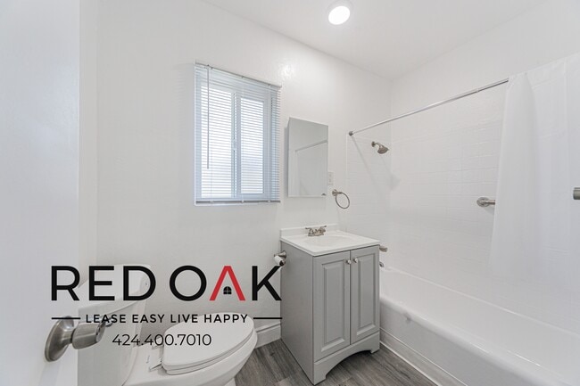 Building Photo - 8444 Stewart and Gray Rd