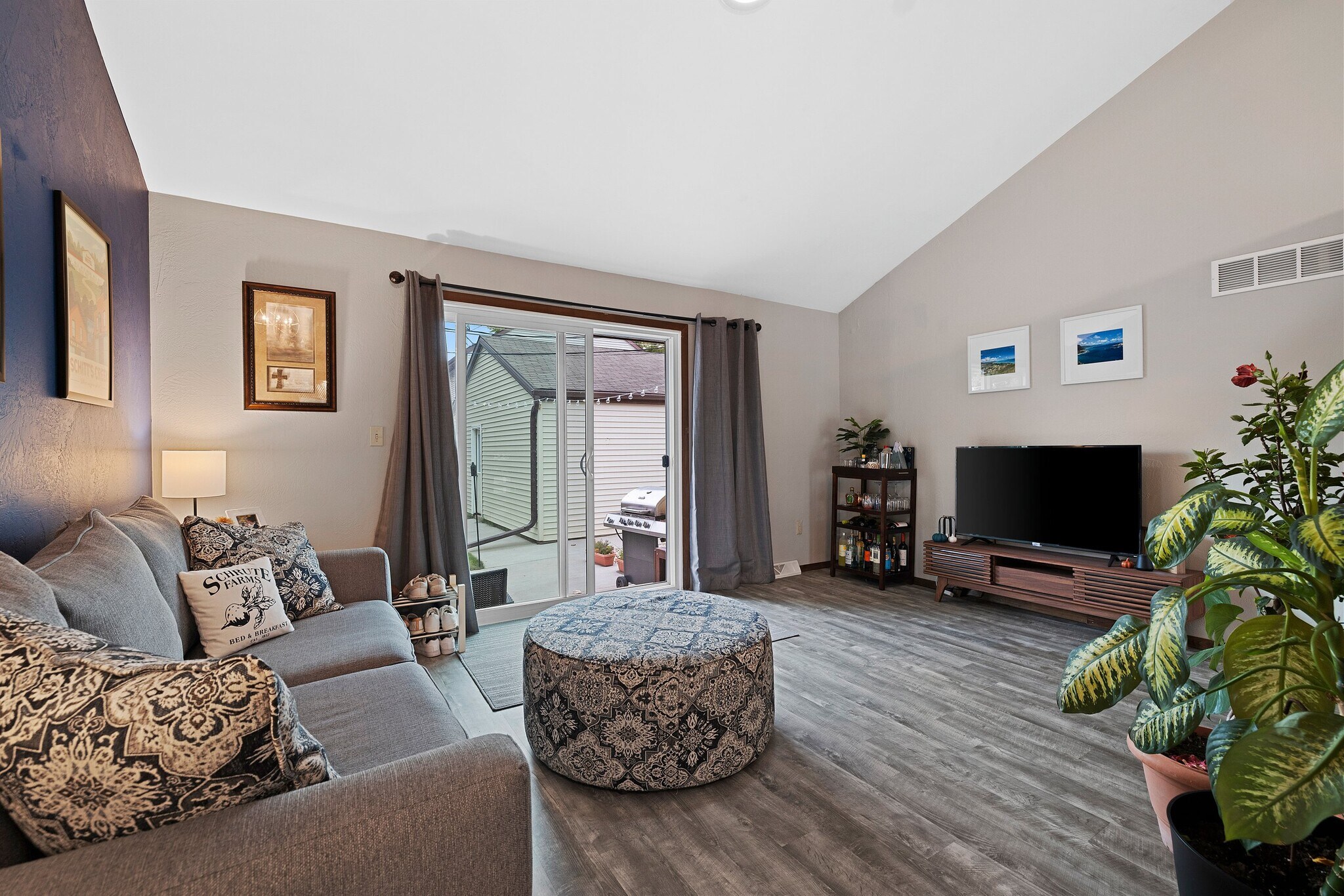 Building Photo - 2720 N McDonald St