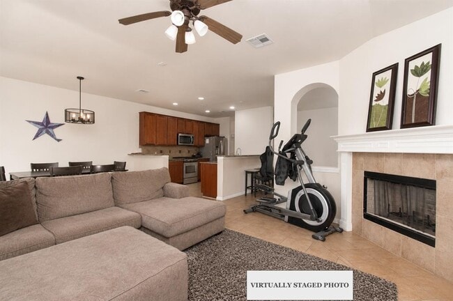 Building Photo - 4193 Fairmeadow Dr