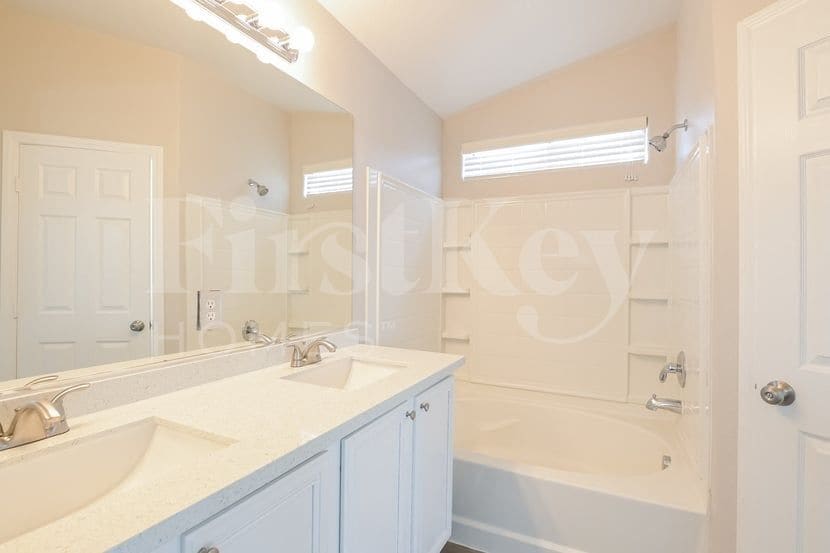 Building Photo - 6417 Strongbow Dr
