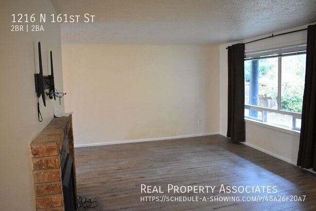 Building Photo - 1216 N 161st St