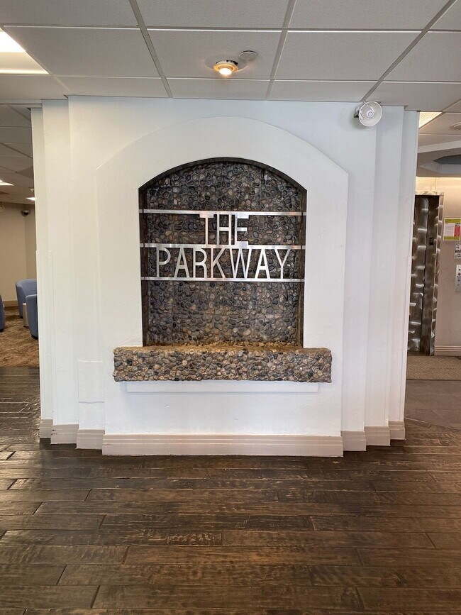 Building Photo - AVAILABLE NOW! Recently remodeled condo on Cherry Creek Trail + Move in Special!