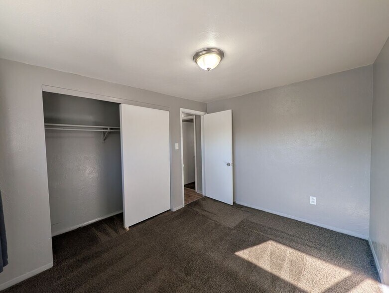 Building Photo - 7095 W 13th Ave