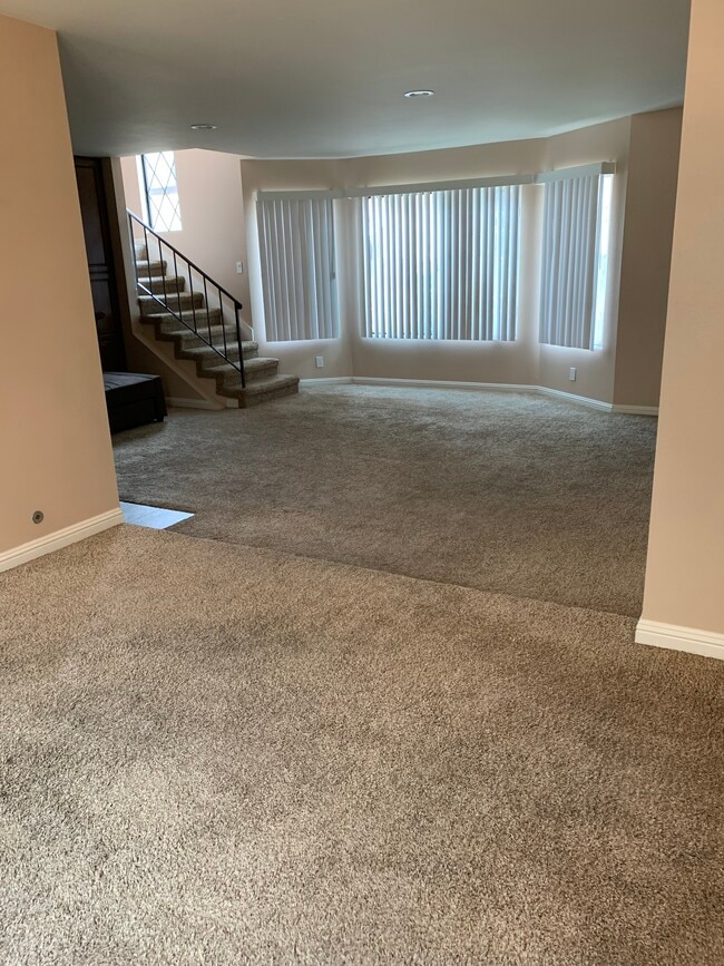 Building Photo - 4219 Walnut Grove Ave