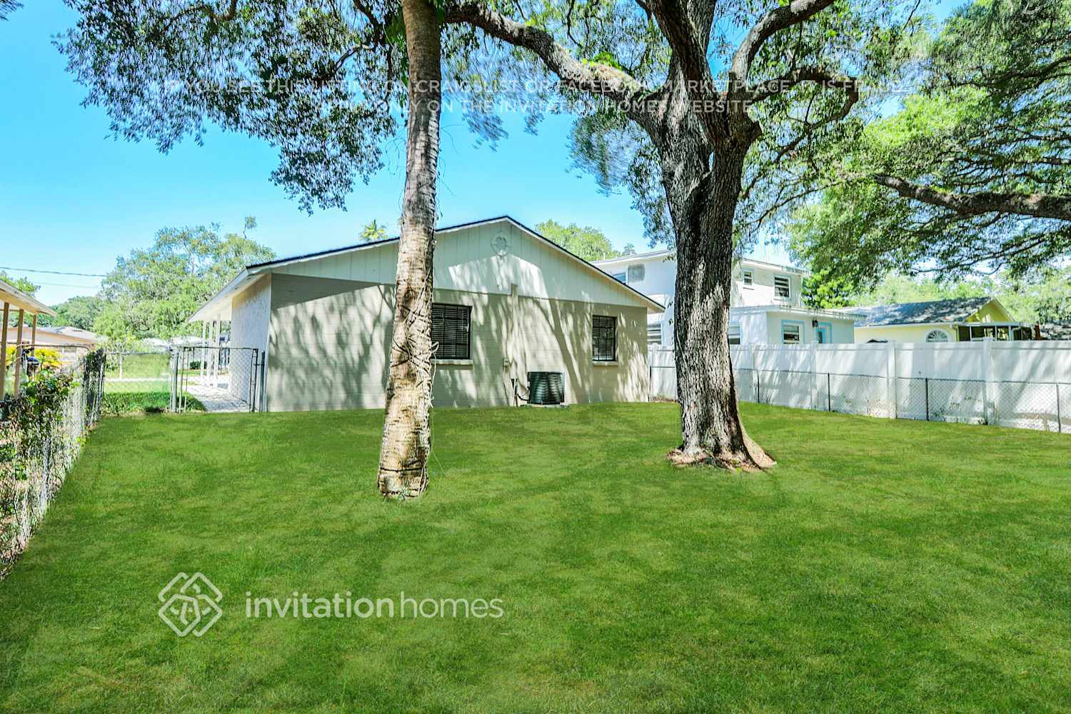 Building Photo - 6330 S Selbourne Ave