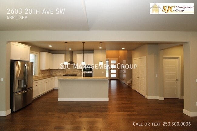 Building Photo - 2603 20th Ave SW