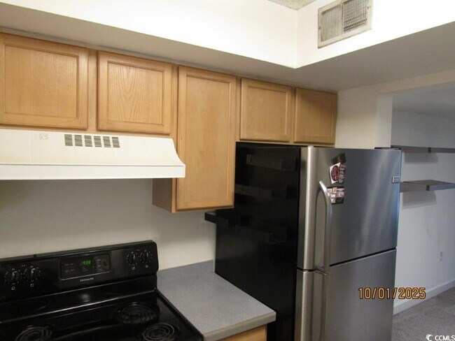 Building Photo - 938 Villa Dr