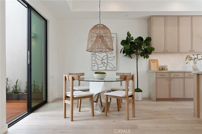 Building Photo - 11825 Tennessee Ave