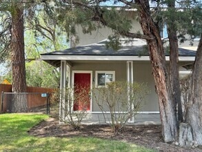 Building Photo - RD T 21-840