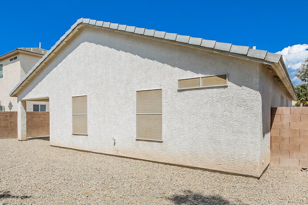 Building Photo - 4929 Whispering Spring Ave