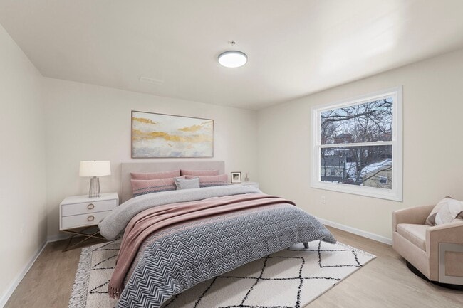 Building Photo - 2616 Shawhan Ave