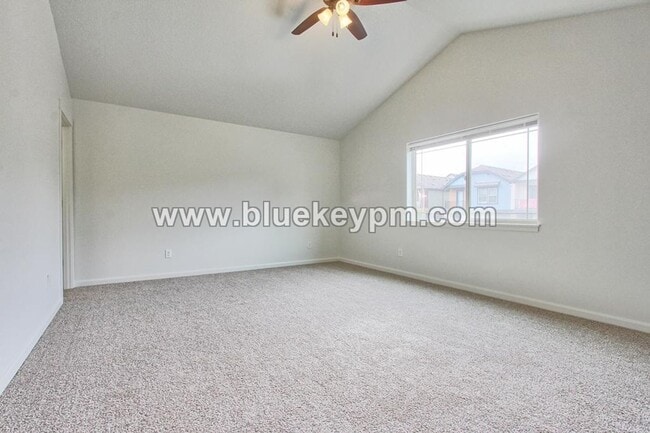 Building Photo - 121 N 42nd Pl