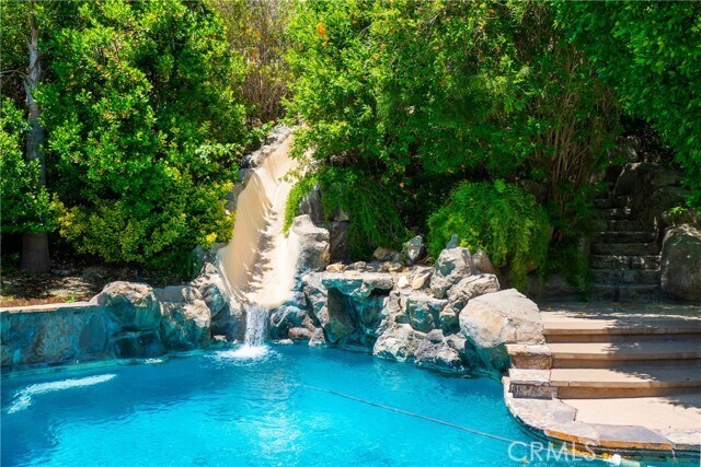 Building Photo - 26743 Mont Calabasas Dr