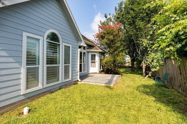 Building Photo - 4522 Laurel Green Ct