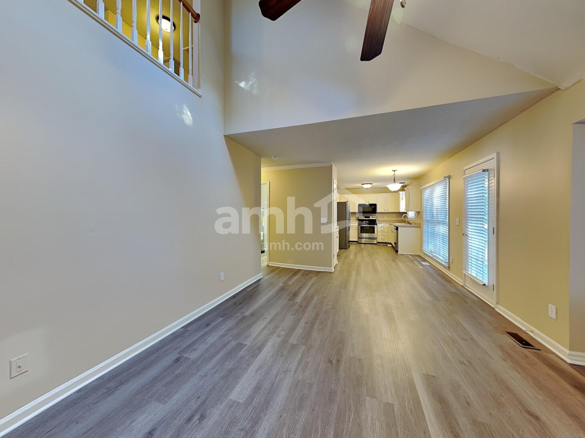 Building Photo - 6323 Stonewick Dr