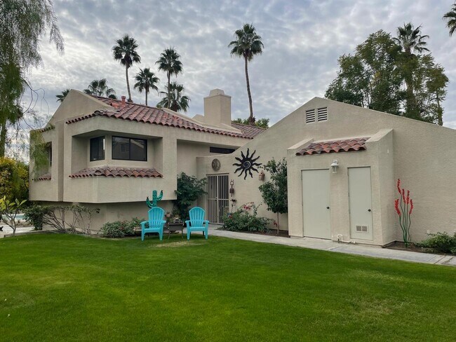 Primary Photo - 8 Mission Ct