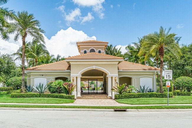 Building Photo - 4335 Key Lime Blvd