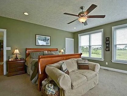 Primary Photo - 50 Edmonds Cove Rd