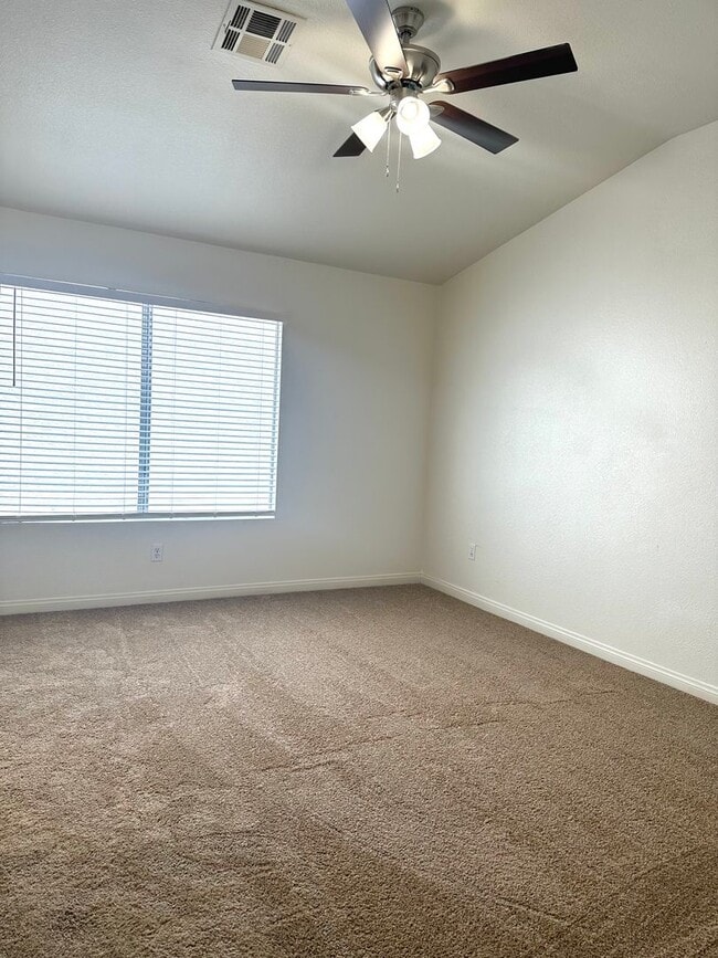 Building Photo - 183 Caswell Ct
