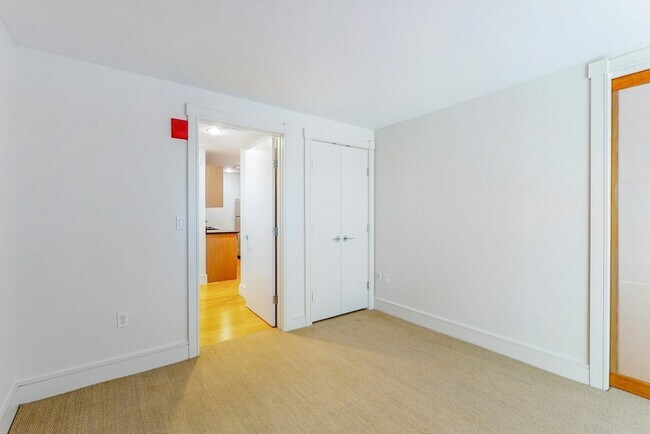 Building Photo - 45 Province St