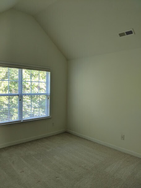 Building Photo - 10832 Clark Street