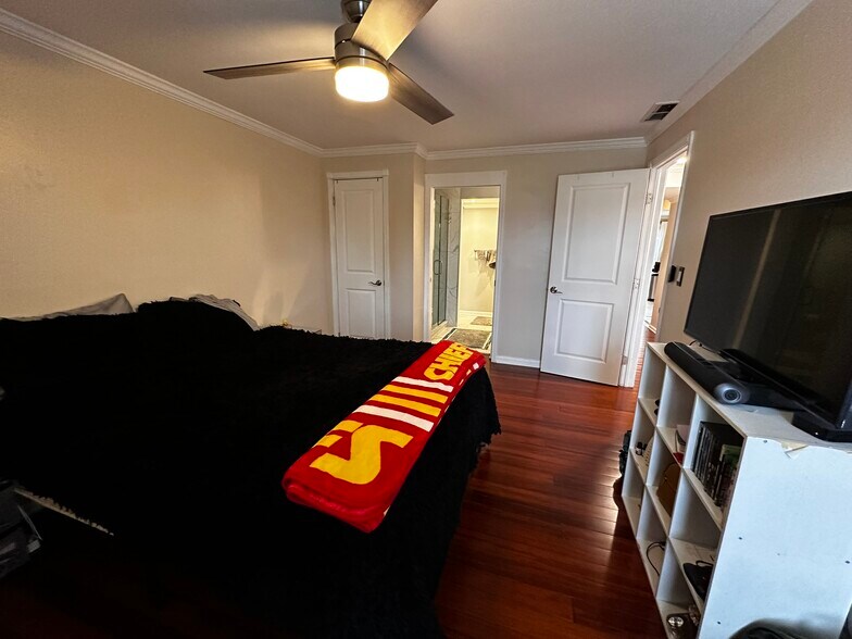 Building Photo - 39D Beehunter Ct