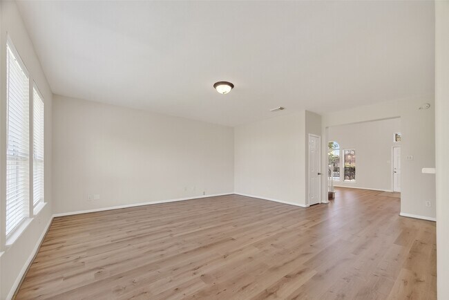 Building Photo - 2708 Calico Creek Ln