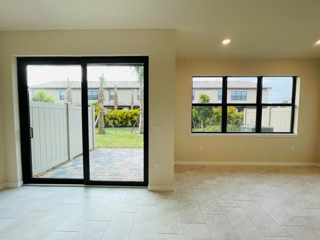Building Photo - 8208 Tailshot Ct