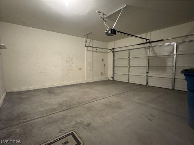 Building Photo - 5029 Ivy Creek Ct