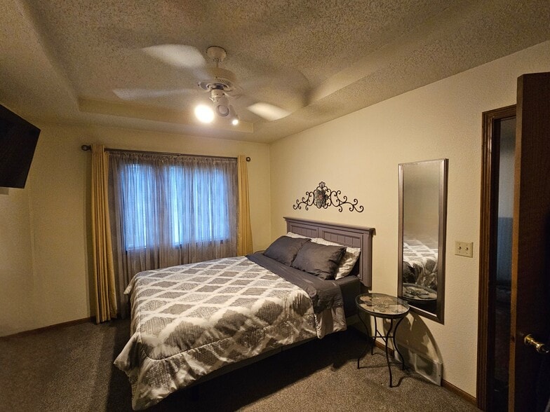 2nd Bedroom - 1138 Grandview Ave