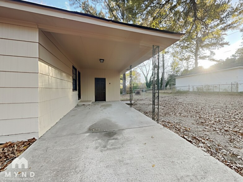 Building Photo - 1245 Rose Lynn Ln