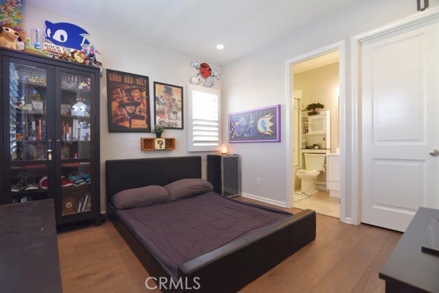 Building Photo - 84 Painted Trellis