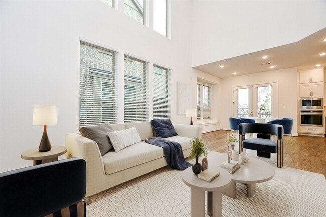 Building Photo - 6562 Scarlet Pond Ln