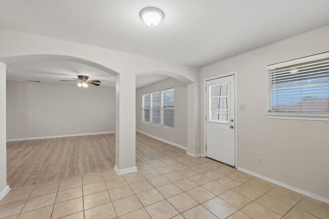 Building Photo - 4BR Home with Open Living Area & Included Appliances