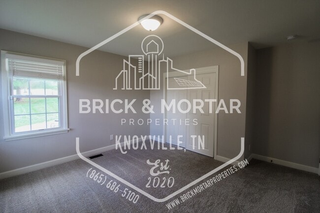 Building Photo - 1416 Myart Ln