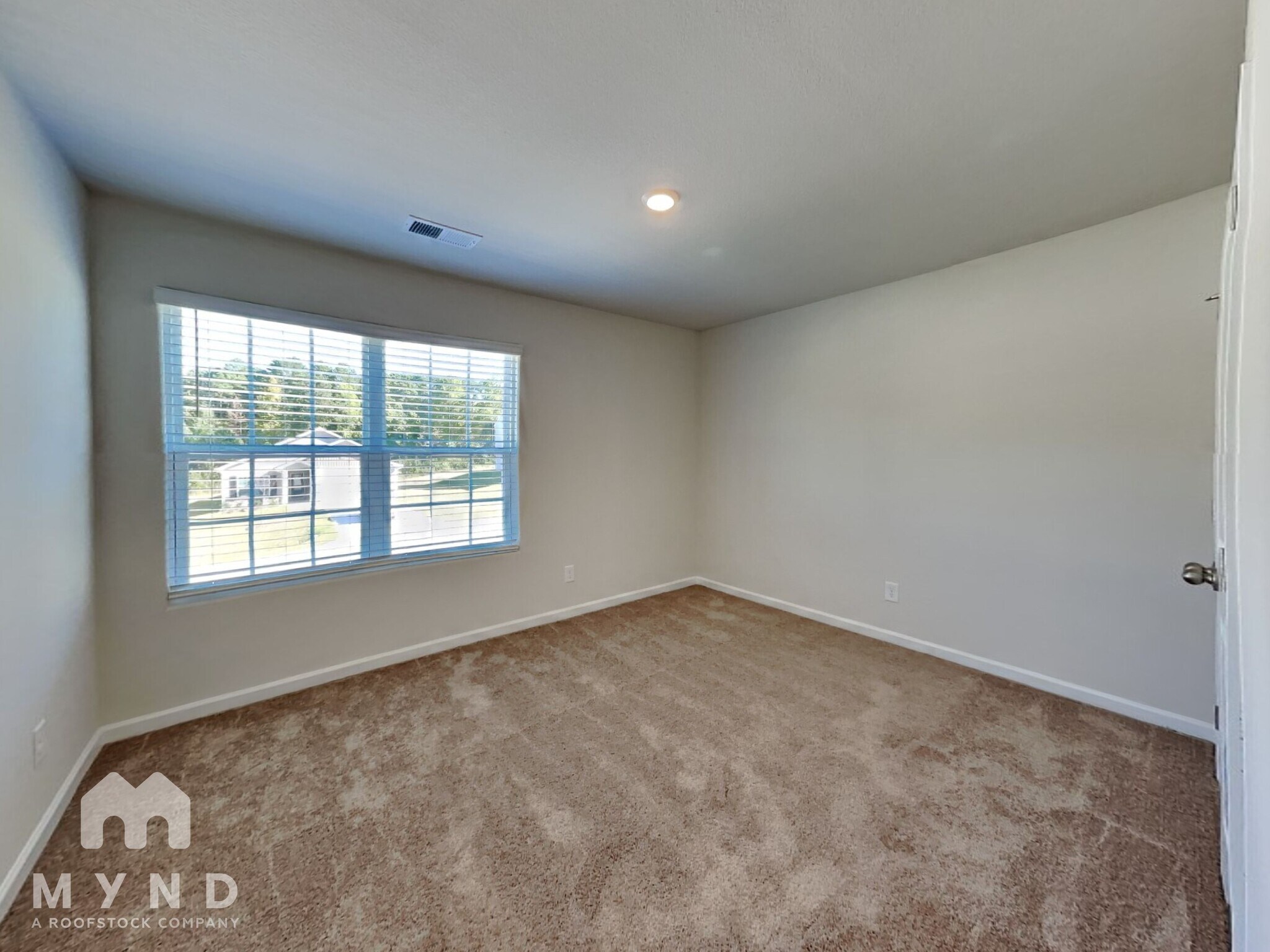Building Photo - 108 Taverners Ln