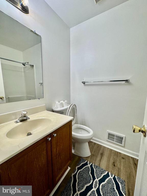 Building Photo - 597 Primus Ct