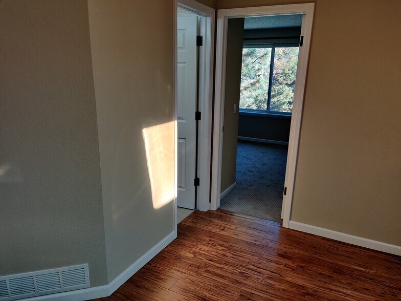 Building Photo - 16211 E Princeton Cir