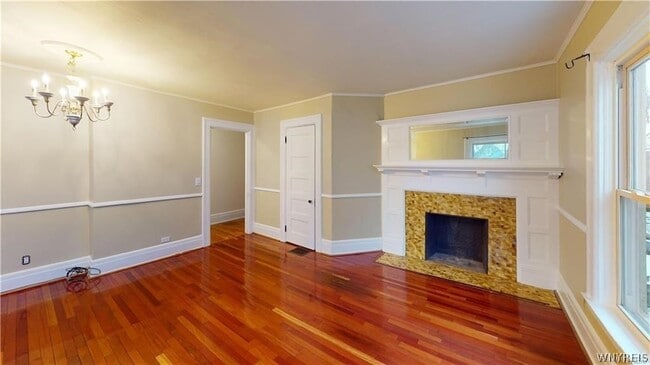 Building Photo - 222 Norwood Ave