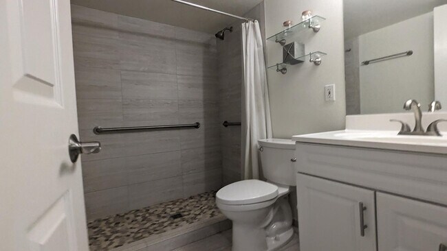 Building Photo - 5124 N 31st Pl