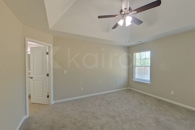 Building Photo - 724 Park Ln