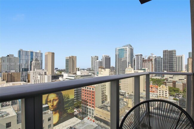 Building Photo - 151 SE 1st St